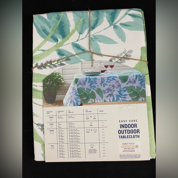 TOMMY BAHAMA Tropical Palm Leaves Floral INDOOR OUTDOOR Tablecloth 60x84 Oblong - Picture 3 of 6